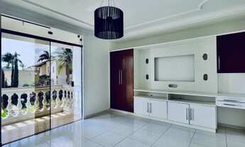 Imagem: GOIâNIA - Sobrado Padrão - Residencial