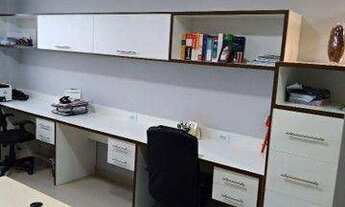 Imagem 5: Sala Comercial à Venda no Edifício Osvaldo Cruz com planejados no Centro o