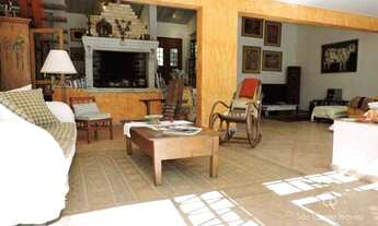 Imagem 2: Casa com 2 dormitórios à venda, 415 m² por R$ 2.200.000,00 - Granja Viana - Embu das Artes