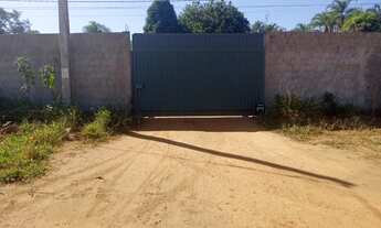 Imagem 3: Lote/Terreno para venda possui 400 metros quadrados