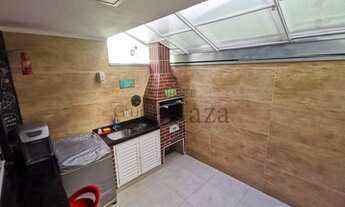 Imagem 4: Casa Condomínio - Residencial De Ville - 2 Dormitórios - 84m²