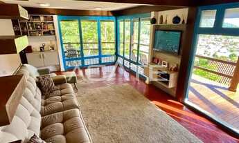 Imagem 2: Agatê Imóveis vende linda casa em Condomínio com 3 quartos com 320 m² por R 980 mil reais