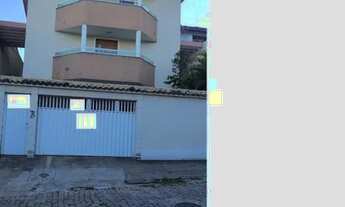 Imagem: 2 casas tríplex de alto padrão na Glória