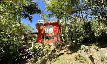 Imagem 1: Vende-se uma bela casa em meio a natureza da Encantada, com 150m2, próximo da cachoeira. S