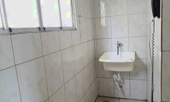 Imagem 4: Apartamento com 3 quartos para alugar por R$ 800.00, 60.00 m2 - JARDIM TABAETE - MARINGA/P