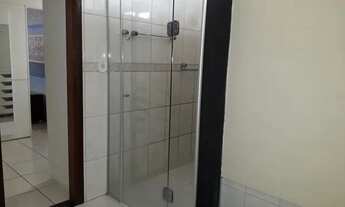 Imagem: Suíte mobiliada no calhau