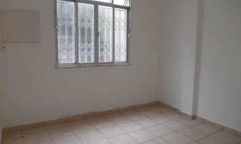 Imagem 3: Apartamento para aluguel possui 55 metros quadrados com 2 quartos em Méier - Rio de Janeir
