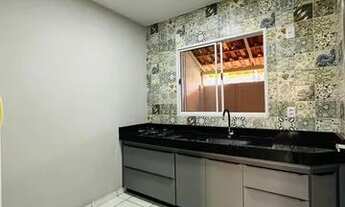 Imagem 2: ALUGA-SE SOBRADO AO LADO DO CENTRO