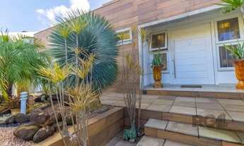 Imagem 3: Casa 280m² - 3 dormitórios, 1 suíte, 2 vagas no bairro Jardim Itú