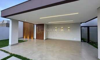 Imagem 3: Casa Alto Padrão 3 Suítes, Área Gourmet c/ Piscina