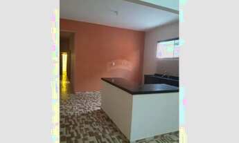 Imagem 6: ALUGA-SE CASA COM 2/4, 1 VAGA, DE 135m² EM ICOARACI