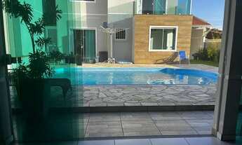 Imagem 2: Sobrado para venda tem 221 metros quadrados com 3 quartos em Princesa do Mar - Itapoá - SC