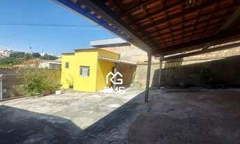 Imagem 6: Casa para venda tem 360 metros quadrados com 3 quartos em Jardim Guanabara - Belo Horizont