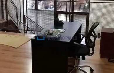 Imagem 5: Loja com mezanino e área verde Rua Cubatão