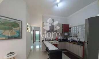 Imagem 2: VENDA de Linda Casa, com 3 Quartos Planejados, Sendo 1 Suíte, Cozinha planejada, , Excelen