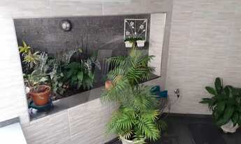 Imagem 5: Casa com 242 m2 de área construída, 3 quartos, sendo 1 suíte, quintal e 6 vagas na Vila Gu