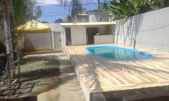 Imagem 2: Vendo Casa 2/4 c/ Varanda e piscina 250.000.00