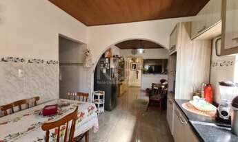 Imagem 6: PORTO ALEGRE - Casa Padrão - Tristeza