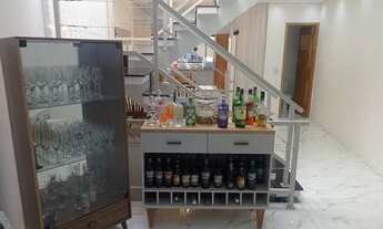 Imagem 2: Sobrado Geminado para Venda em São Paulo, Vila IVG, 3 dormitórios, 2 suítes, 4 banheiros