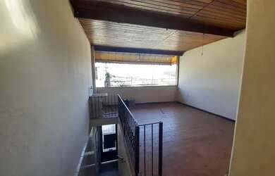 Imagem 3: Sobrado para aluguel possui 230 metros quadrados com 2 quartos em Jardim Tietê - São Paulo