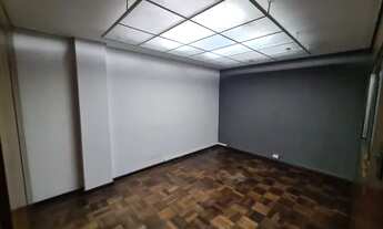 Imagem 3: Escritório para aluguel possui 50 metros quadrados em Alto da Rua XV - Curitiba - PR