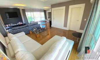 Imagem 2: Apartamento de alto padrão em frente ao parque da aclimação