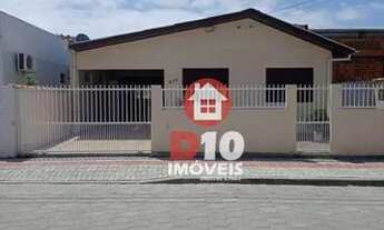 Imagem 2: Casa com 3 dormitórios à venda em Araranguá-SC