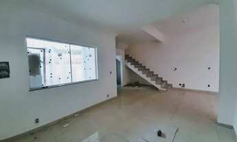 Imagem 3: Casa com 2 suítes, terraço e 2 vagas no São Pedro