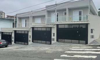 Imagem: Casa com 4 Quartos e 3 banheiros à Venda