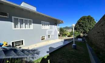 Imagem 3: Casa para aluguel tem 350 metros quadrados com 3 quartos em Czerniewicz - Jaraguá do Sul