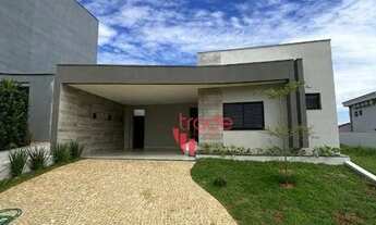 Imagem: Casa Térrea à Venda de 03 Suítes no Bairro