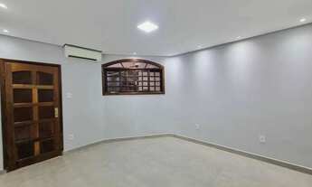 Imagem 3: Casa à Venda no Jardim Redentor com Piscina, 3 Dormitórios (1 Suíte) e Energia Fotovoltaic