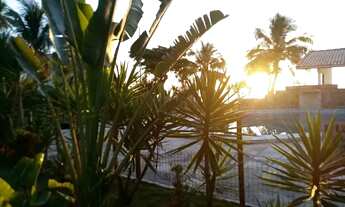 Imagem: Casa frente para o mar com piscina oportunidade