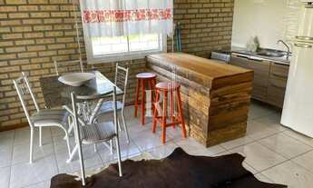 Imagem 5: Casa no interior à venda semi mobiliada à 18 km da cidade, com 02 dormiórios, churrasqueir