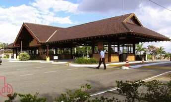 Imagem 4: Casa Moderna à Venda com 4 suítes no Residencial Alphaville 11(Santana de Parnaíba-SP