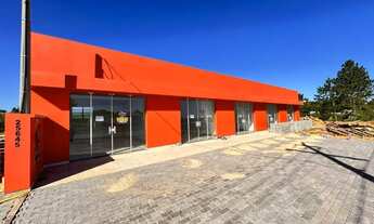 Imagem 2: Lojas comerciais às margens da RS-040 na Estiva Viamão