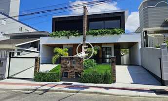 Imagem 2: Sobrado com 3 Quartos sendo uma suíte, Alto Padrão - Pagani