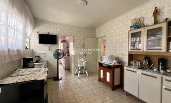 Imagem 3: Auxiliadora Predial aluga casa de 3 dormitórios situada no bairro Areias em São José