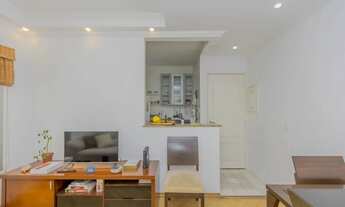 Imagem 2: Apartamento para venda em Aclimação com 2 quartos, sendo 1 suíte , 45m²