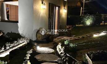 Imagem: 200 metros do Lago Negro