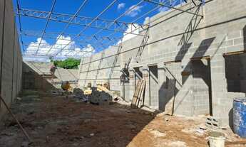 Imagem: Galpão comercial em fase de construção
