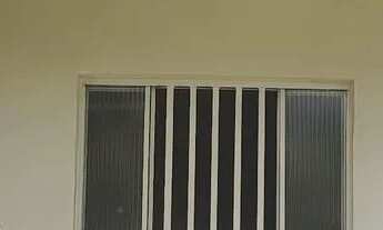 Imagem 2: Casa em *NOVA IGUAÇU* 80.000,00