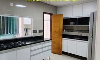 Imagem 7: Leo vende, perto da Fraga Maia, 4