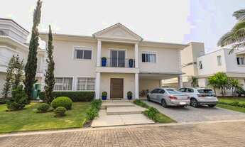 Imagem: Casa de condomínio de alto padrão bairro