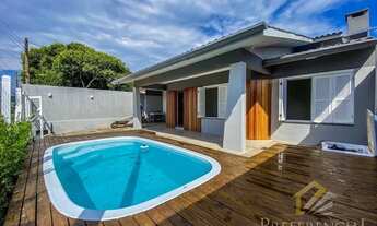 Imagem: Casa e Sobrado de 4 dormitórios à Venda