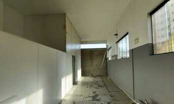 Imagem 7: Excelente Galpão comercial com diversas divisórias e salas.ÓTIMA LOCALIZAÇÃO