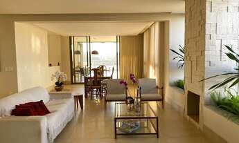 Imagem 5: Linda casa com 580 m² de construção