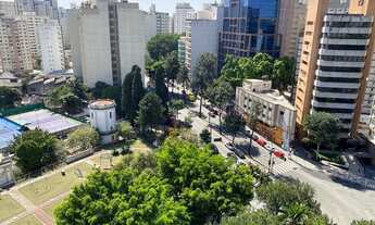 Imagem 2: Em frente ao Hospital Oswaldo Cruz
