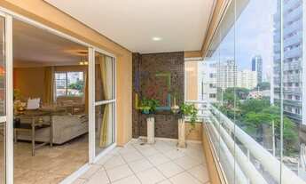 Imagem 3: Apartamento à venda na Vila Olímpia, 137m², 3 suítes, lareira, living 3 ambientes, varanda