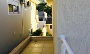 Imagem 6: Sobrado em Condomínio para venda tem 240 metros quadrados com 3 quartos